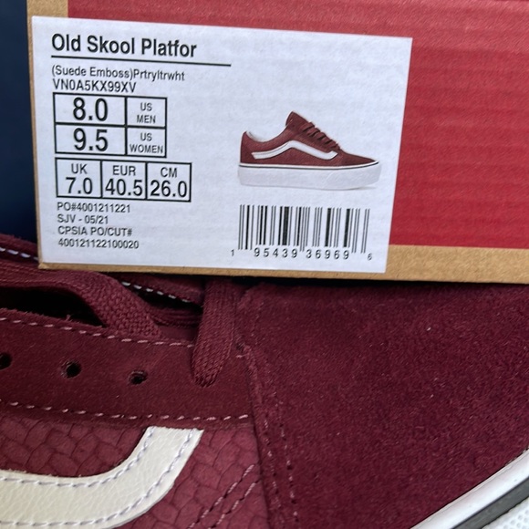 Vans Old Skool Platforms Suede Emboss WMNS - Picture 16 of 16